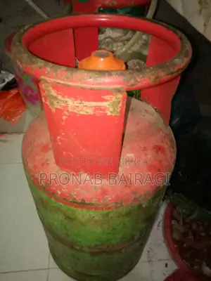 Lg গ্যাসের চুলা+ নাভানা গ্যাস সিলিন্ডার পাইপ রেগুলেটর সহ বিক্রি হবে