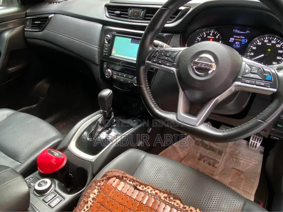 Nissan X-Trail 2017 White