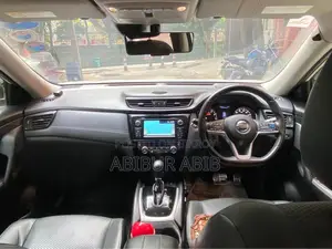 Nissan X-Trail 2017 White