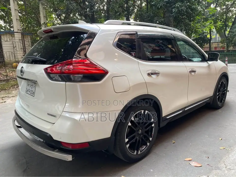 Nissan X-Trail 2017 White