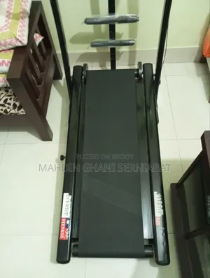 ম্যানুয়াল ট্রেডমিল