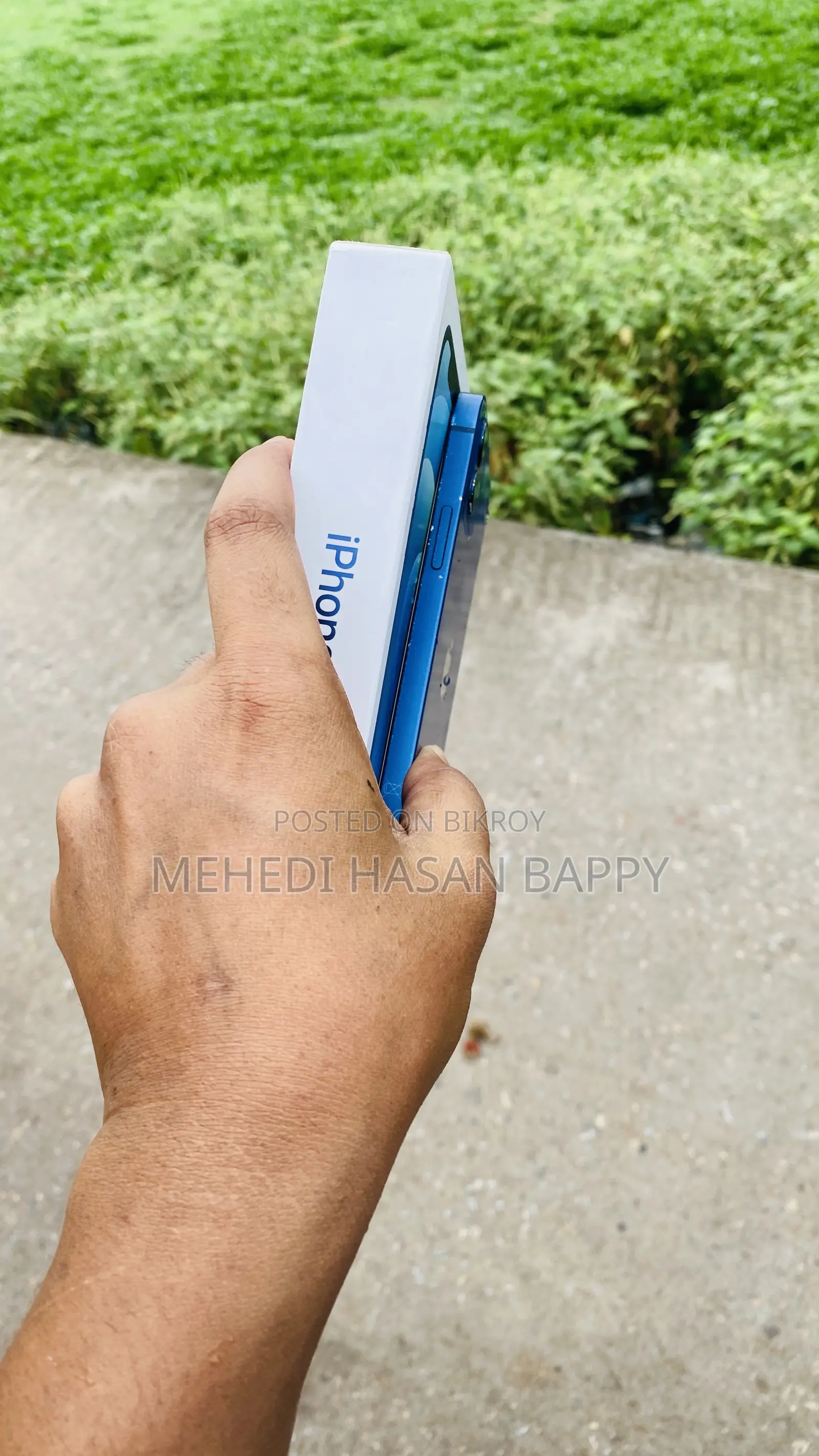অ্যাপল আইফোন ১২ ৬৪ জিবি ব্লু