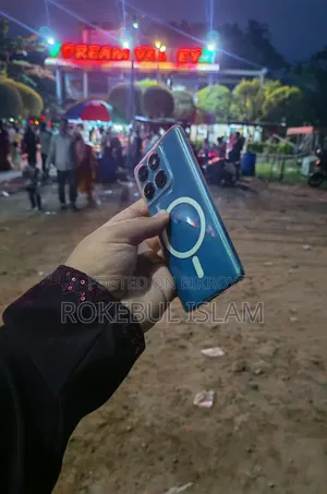 নতুন মটোরোলা এজ ৬০ ফিউশন ২৫৬ জিবি ব্লু