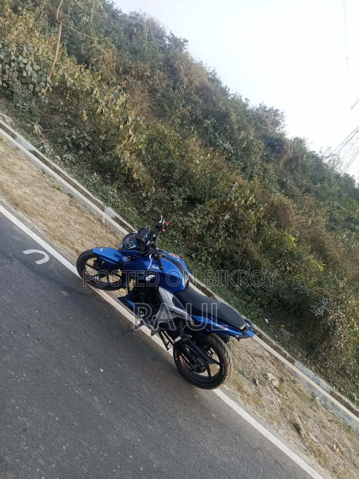 TVS Apache 160 4V 2022 Blue