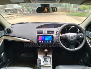 মাজদা অ্যাক্সিলা ২০১১ গ্রে