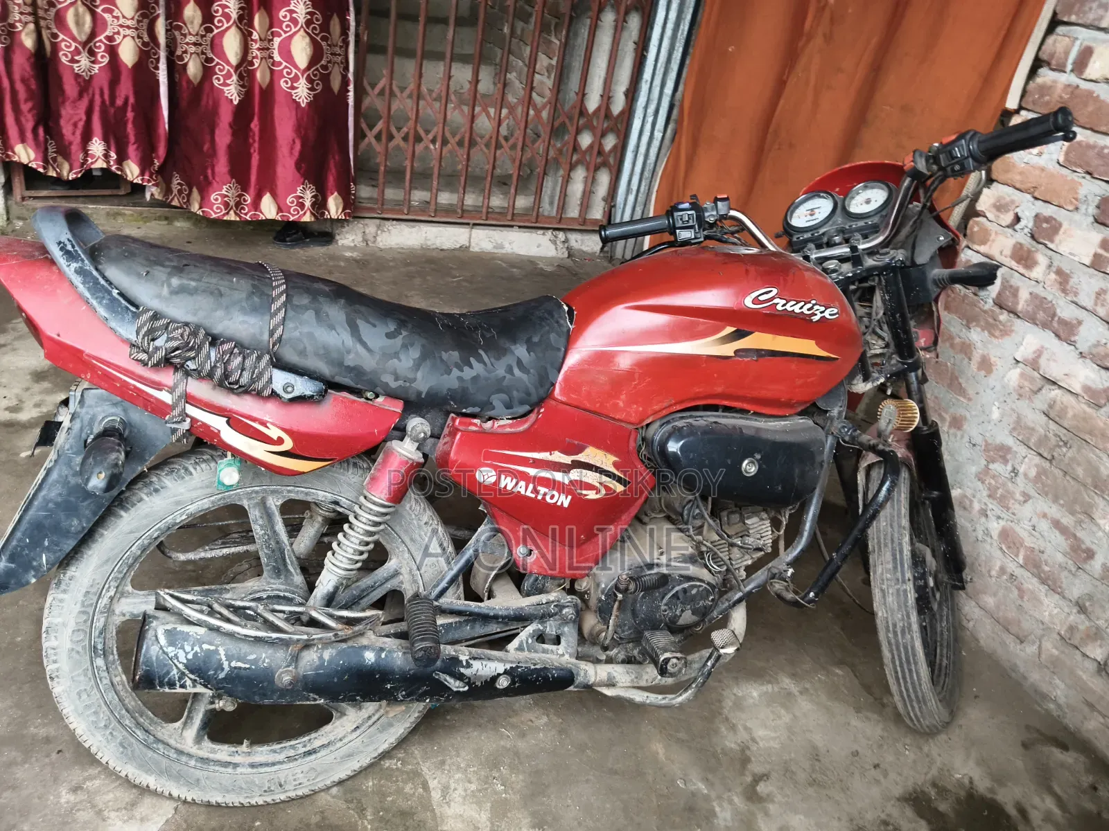 Walton Cruize 2014 Red