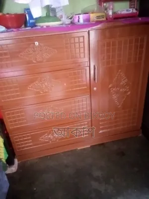 Wardrobe very good