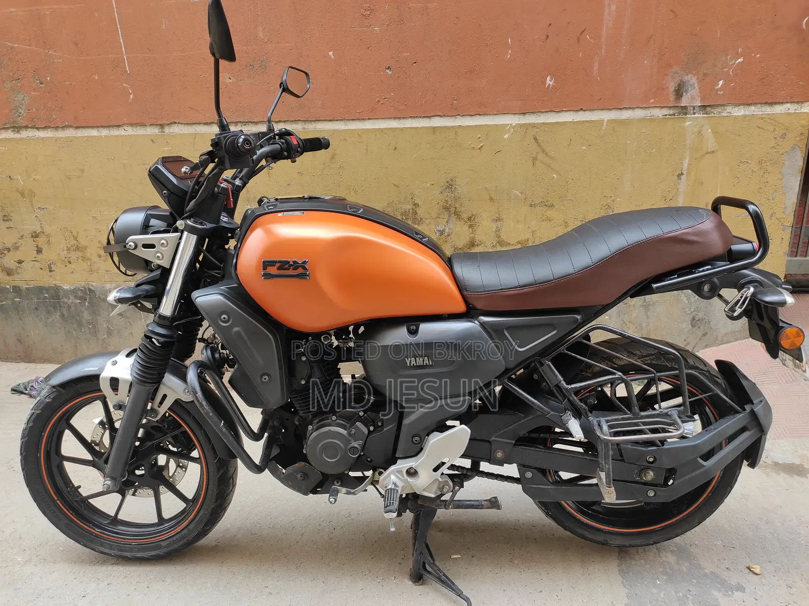 Yamaha FZ 2024 Orange