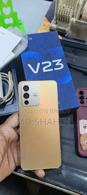 Vivo V23 5G 128 GB Yellow