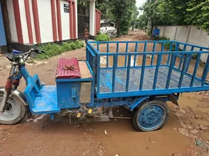 মোটরসাইকেল ২০২০ রেড
