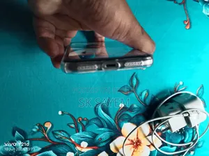 অ্যাপল আইফোন এক্স ৬৪ জিবি হোয়াইট