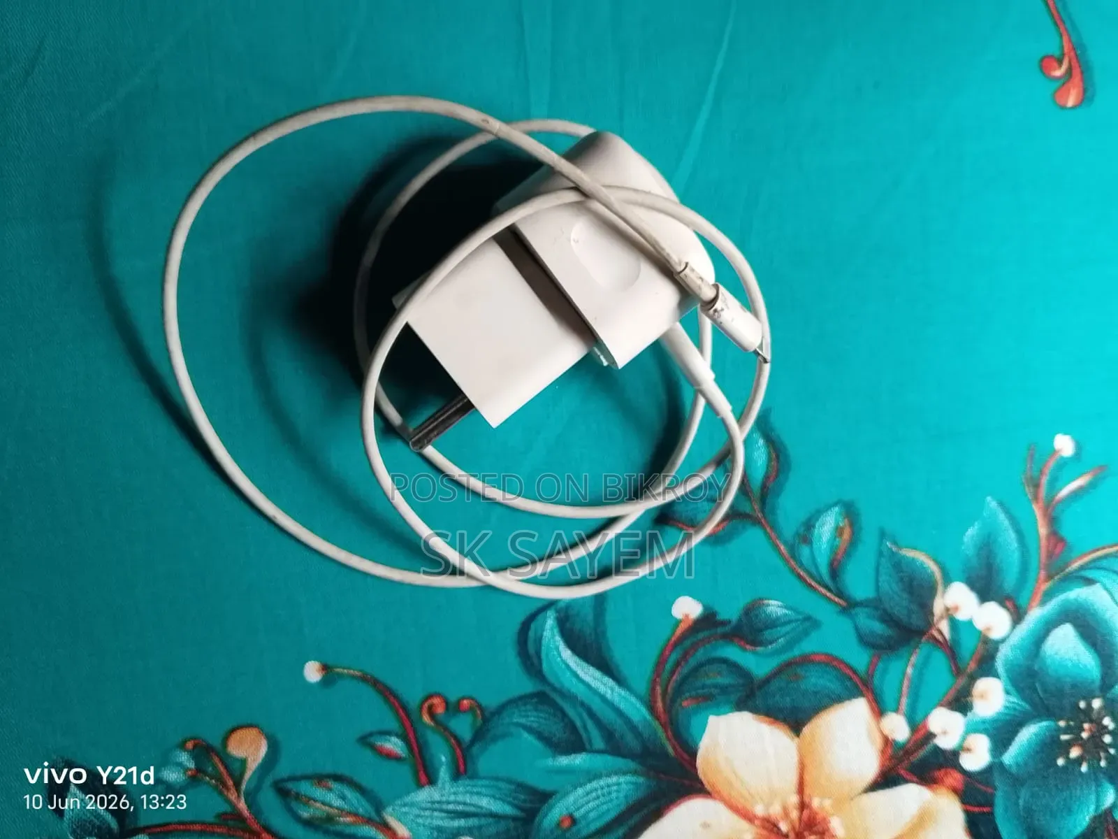 অ্যাপল আইফোন এক্স ৬৪ জিবি হোয়াইট