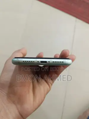 Apple iPhone 11 128 GB Green