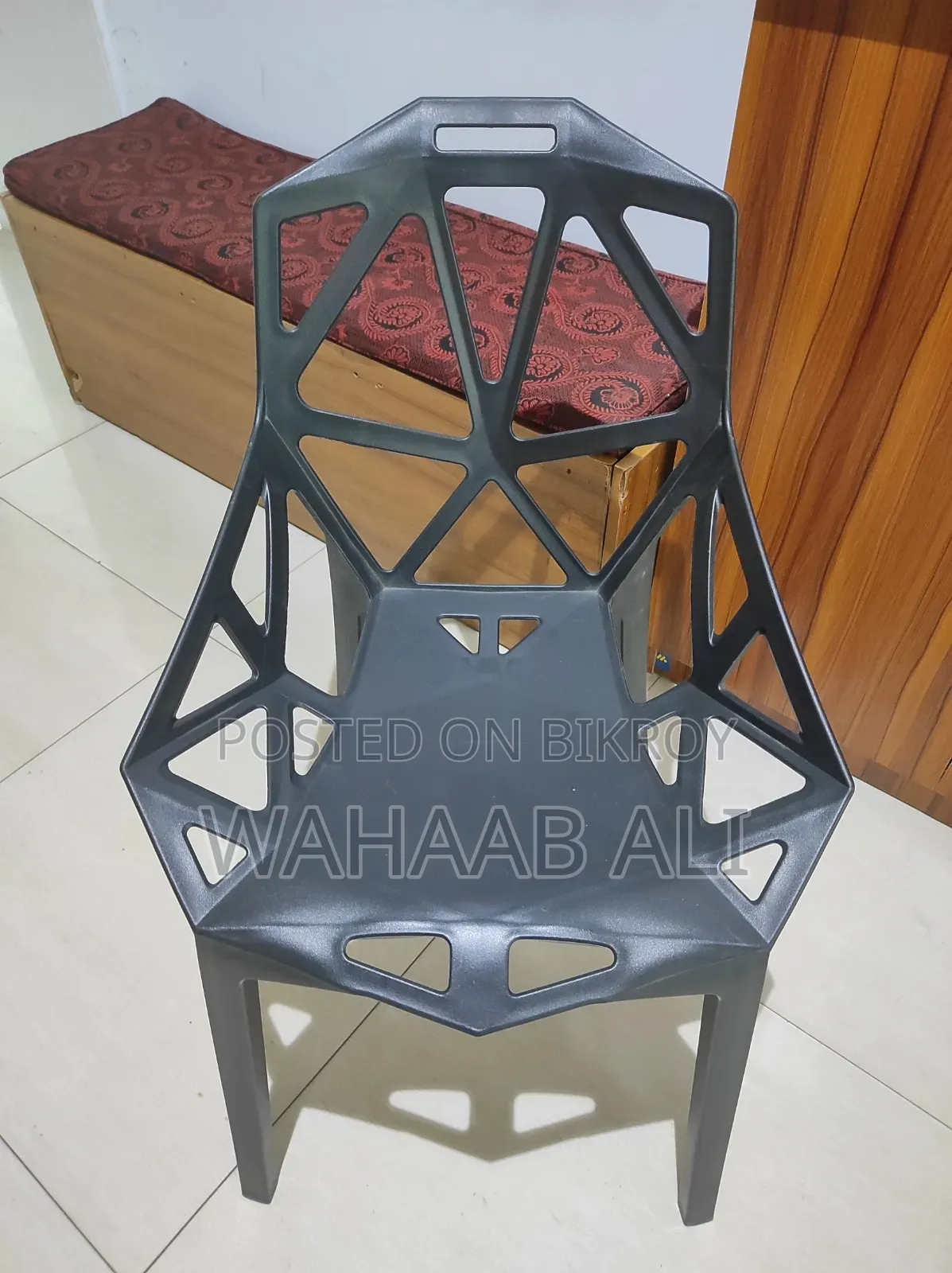 Spider Plastic Stylish Chair for Office, Dining, Side Chairs.