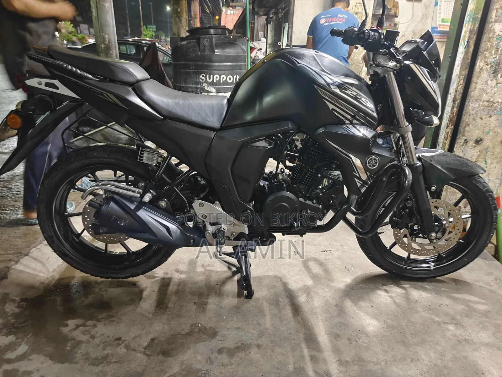 New Yamaha FZ 2023 Black