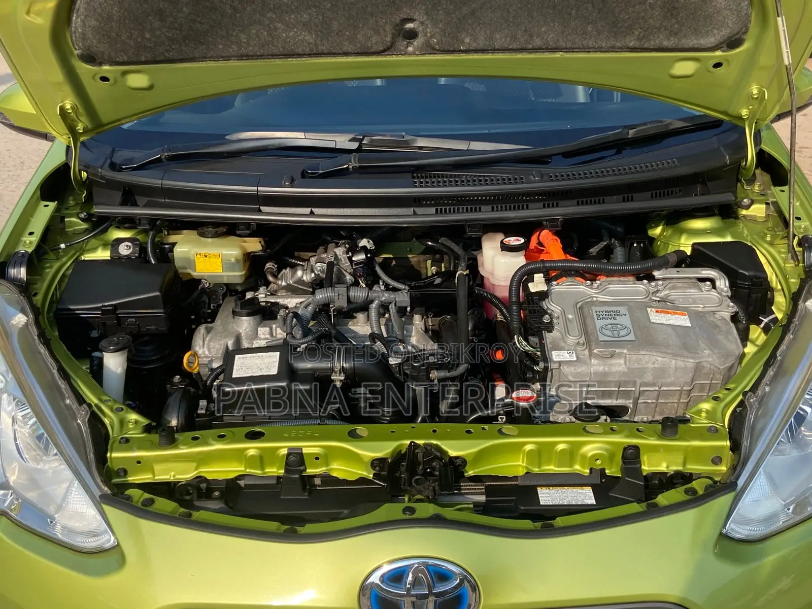 Toyota Aqua 2016 Green