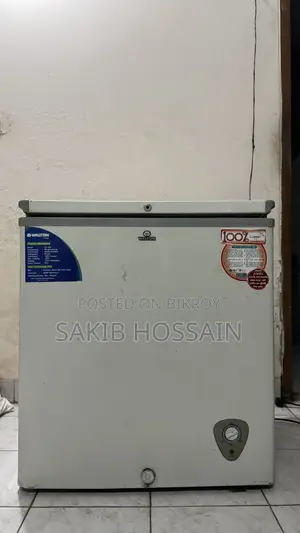 Walton Deep Fridge | Chest Freezer | Freezer (150 L)