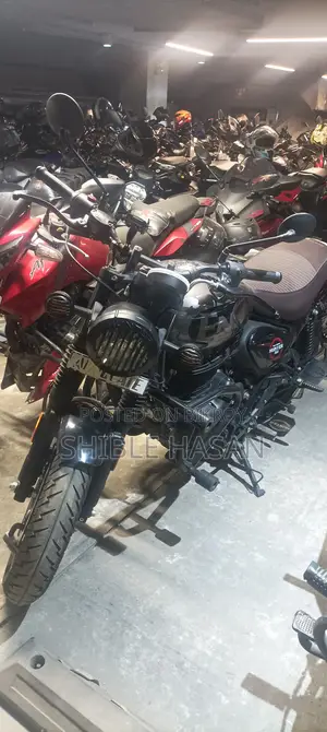 Royal Enfield Hunter 350 2025 Gray