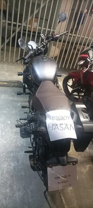 Royal Enfield Hunter 350 2025 Gray