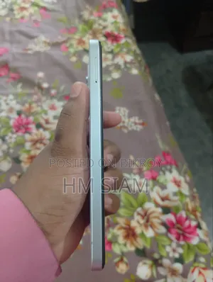টেকনো স্পার্ক গো ১২৮ জিবি সাদা
