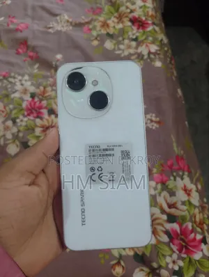টেকনো স্পার্ক গো ১২৮ জিবি সাদা