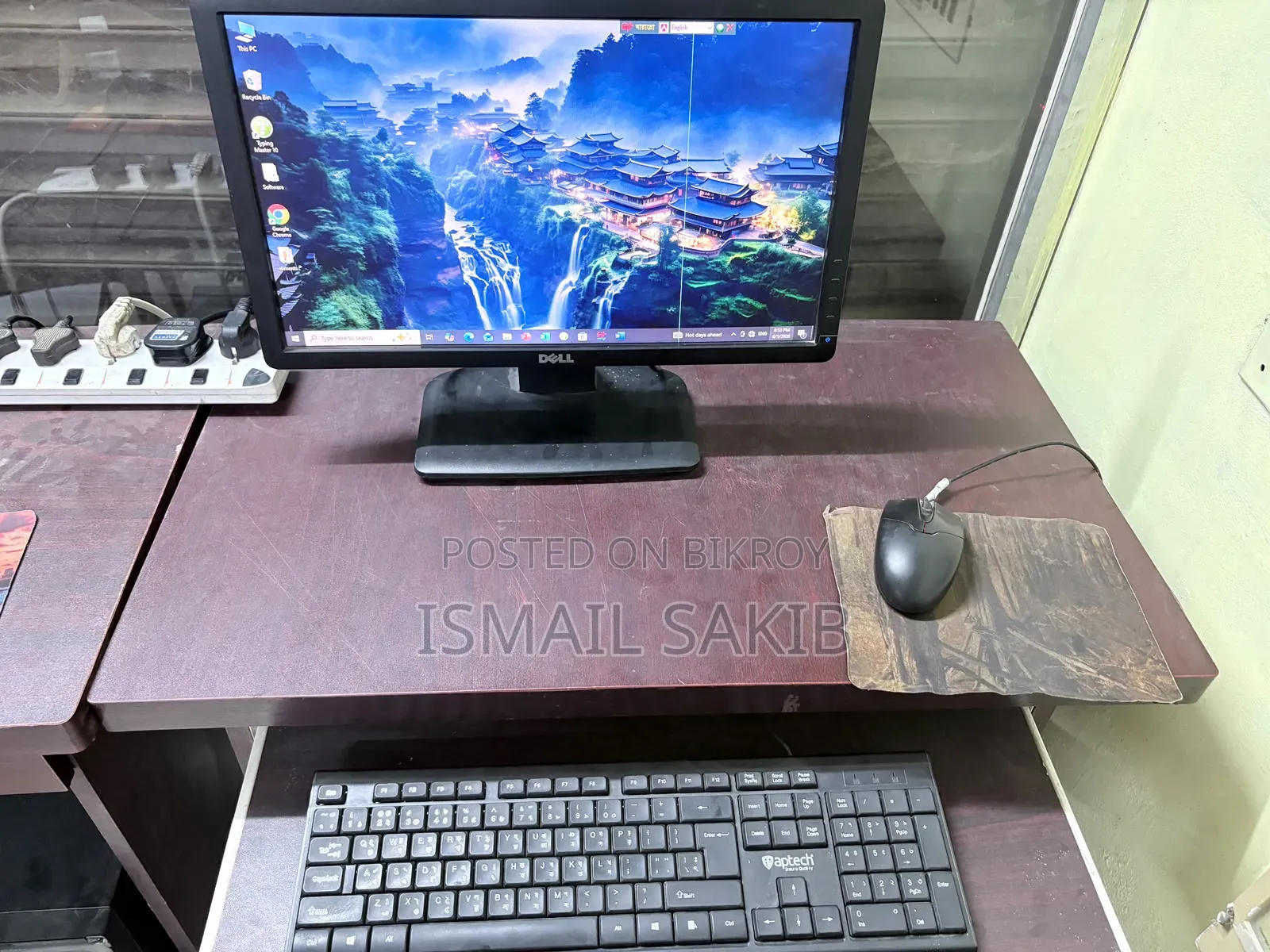Desktop Computer Dell 4GB Intel Core i3 SSD 128GB