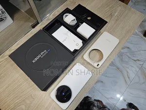 নতুন ভিভো এক্স৩০০ প্রো ২৫৬ জিবি সাদা