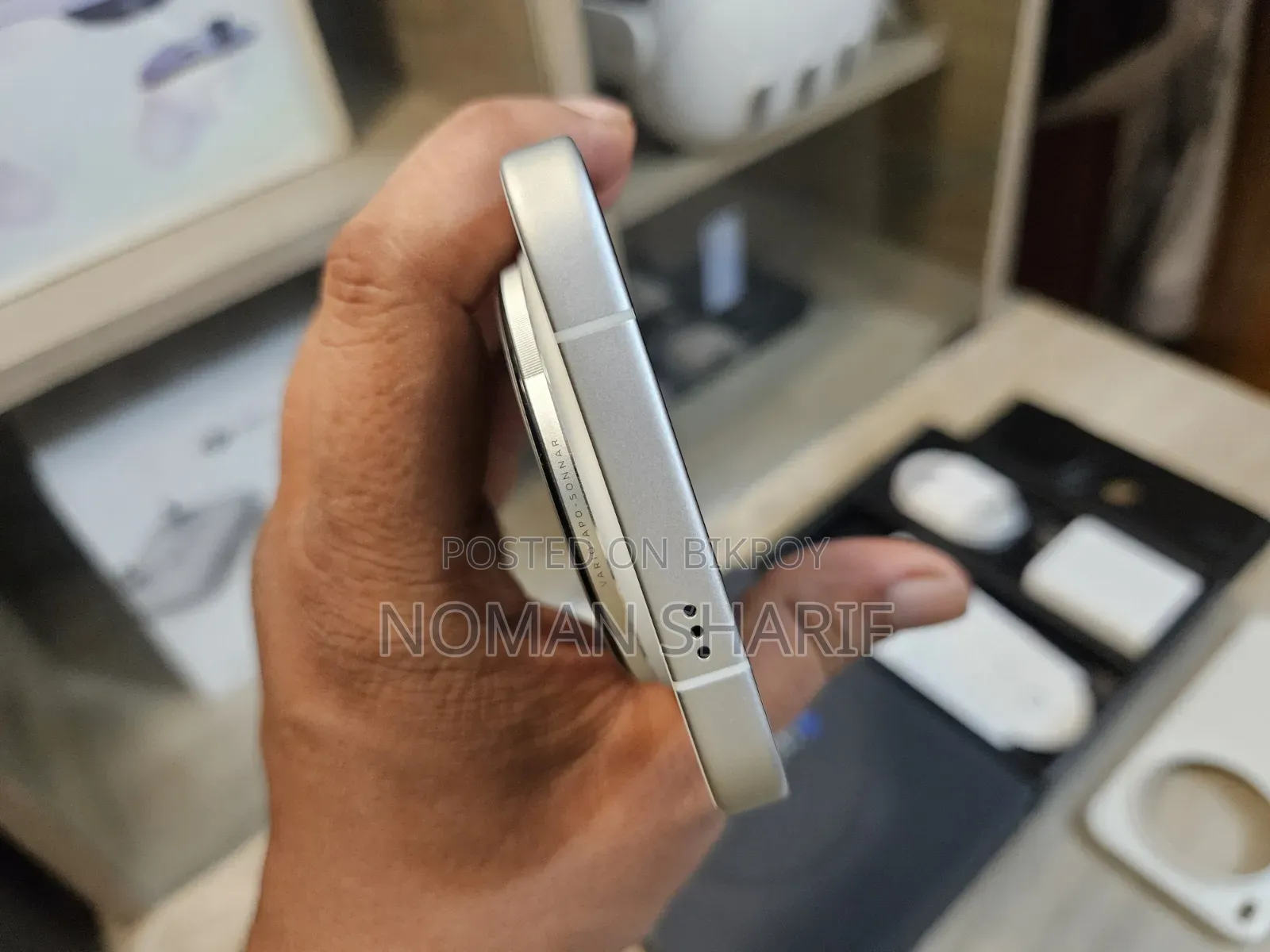 নতুন ভিভো এক্স৩০০ প্রো ২৫৬ জিবি সাদা