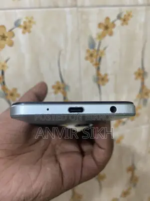 ভিভো ওয়াই১৮ ১২৮ জিবি সাদা