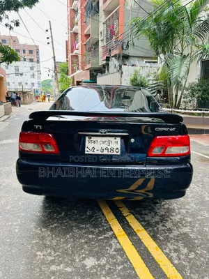 টয়োটা কারিনা ২০০১ নীল