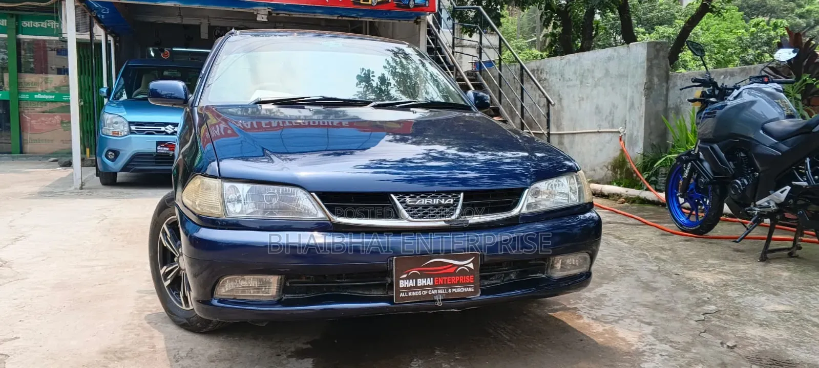 টয়োটা কারিনা ২০০১ নীল