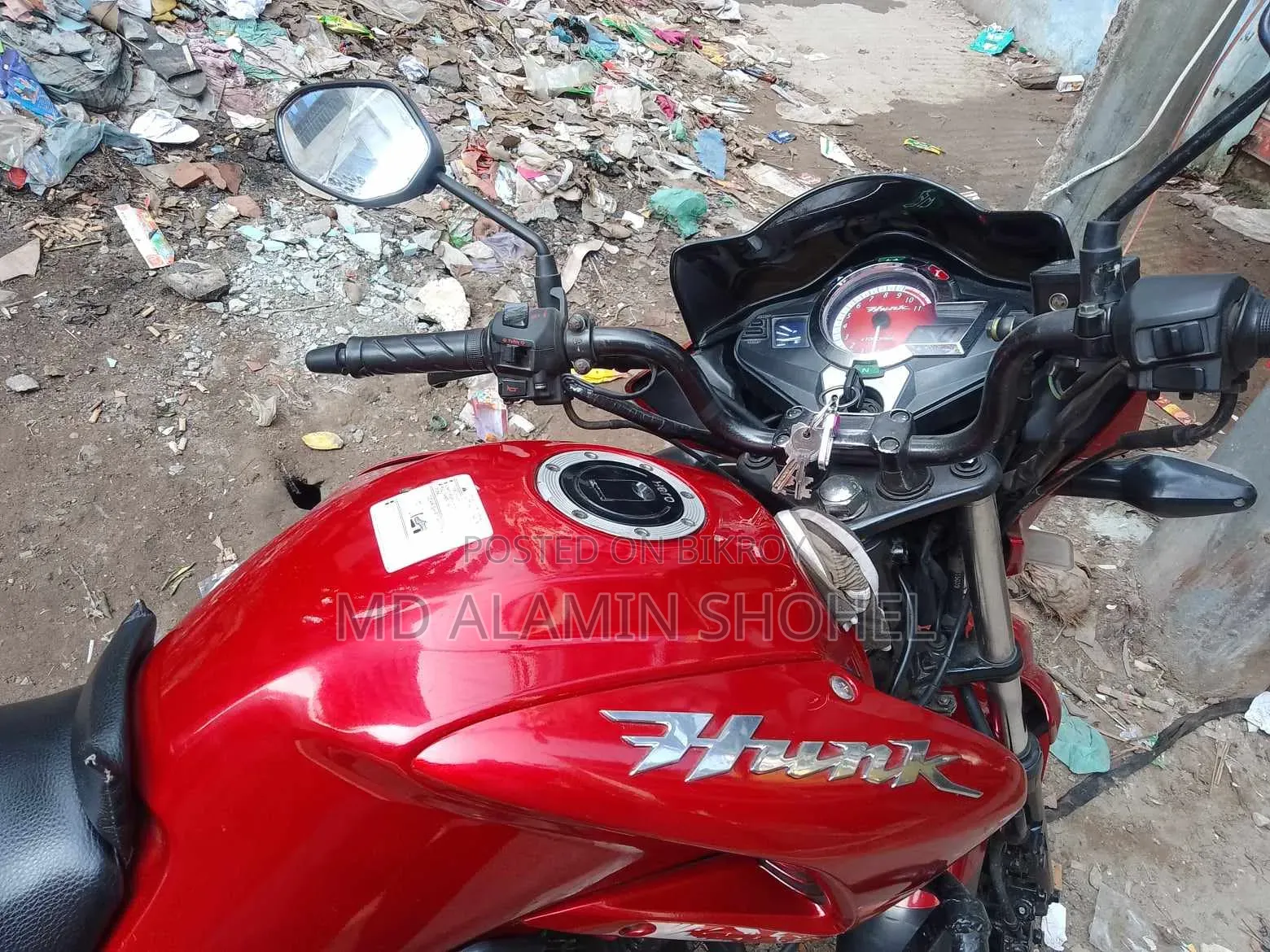 হিরো হাঙ্ক ২০১৮ লাল