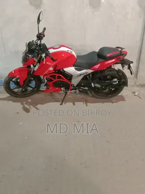 TVS Apache 160 4V 2022 Red