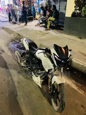 TVS Apache RTR 160 2V 2015 White