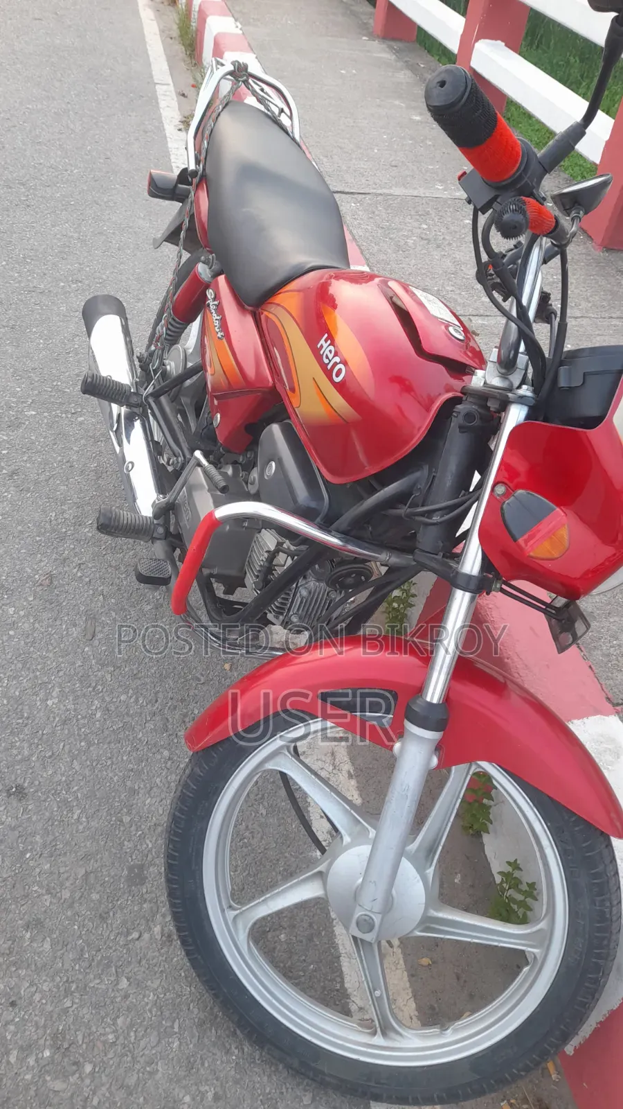 হিরো স্প্লেন্ডার প্লাস ২০২১ লাল