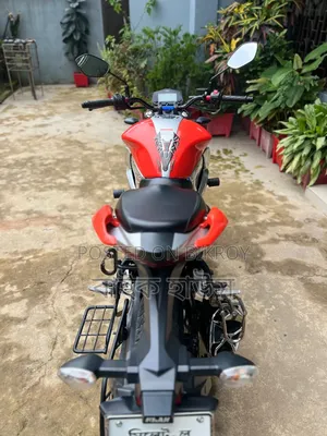 Suzuki Gixxer Fi ABS 2023 Orange