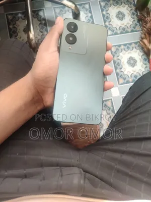 Vivo Y17s 128 GB Blue