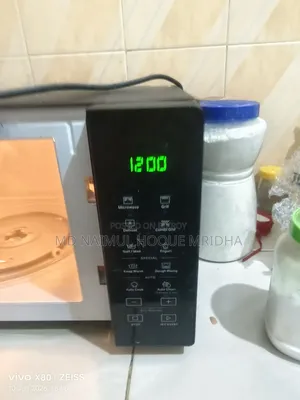 Whirlpool Microwave Oven