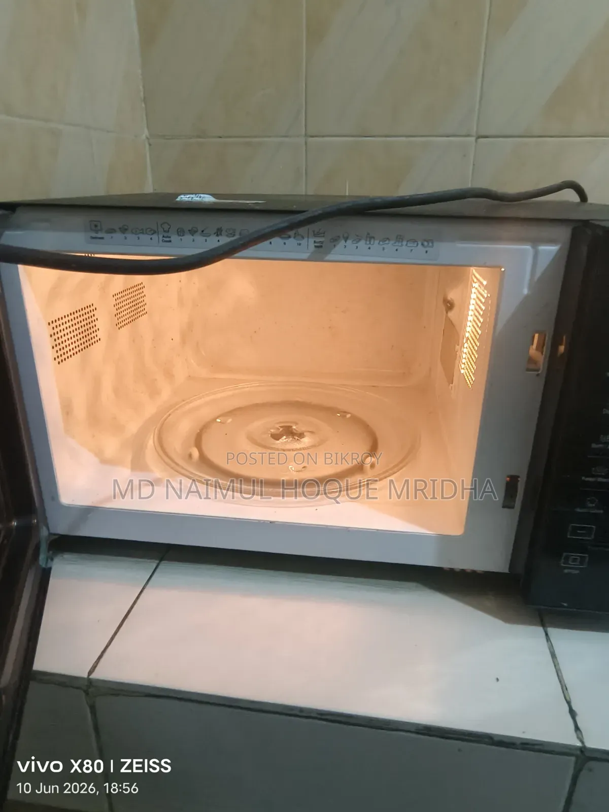 Whirlpool Microwave Oven