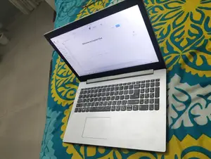 Laptop Lenovo IdeaPad 330 20GB Intel Core I5 HDD+SSD 1.5T