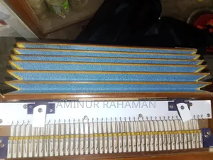 হারমোনিয়াম বিক্রি করা হবে