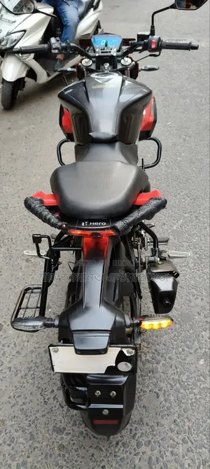 Hero Xtreme 125R 2025 Red