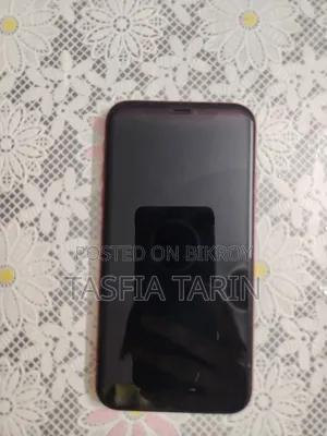 Apple iPhone XR 64 GB Red
