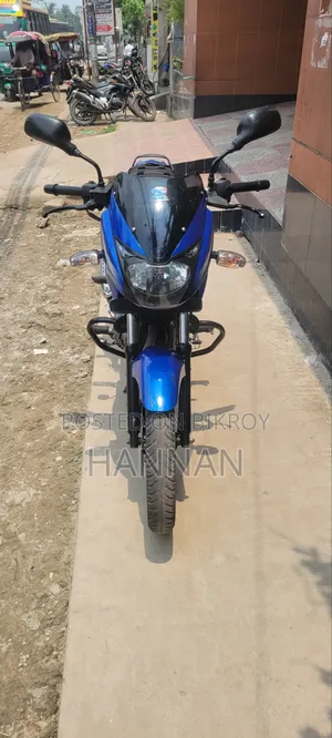 Bajaj Pulsar 150 2018 Blue