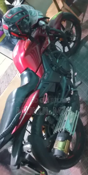 Hero Hunk 2017 Red