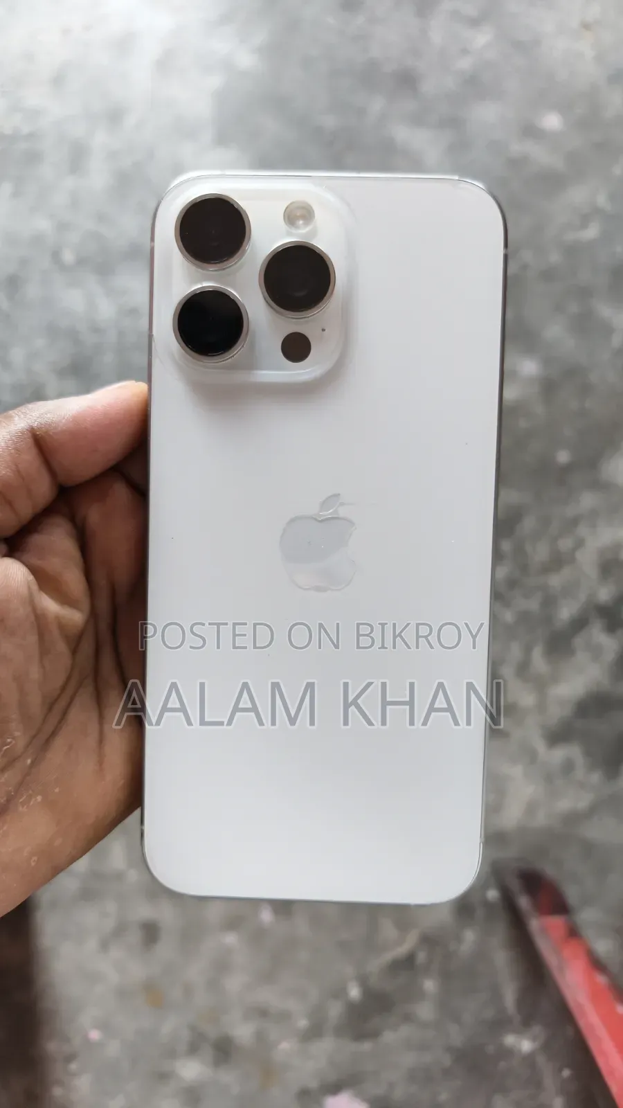 New Apple iPhone 15 Pro Max 256 GB White