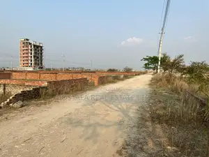 3+3=6 Katha, P-Block, North East Corner Plot, 40/25 Feet Corner Plot