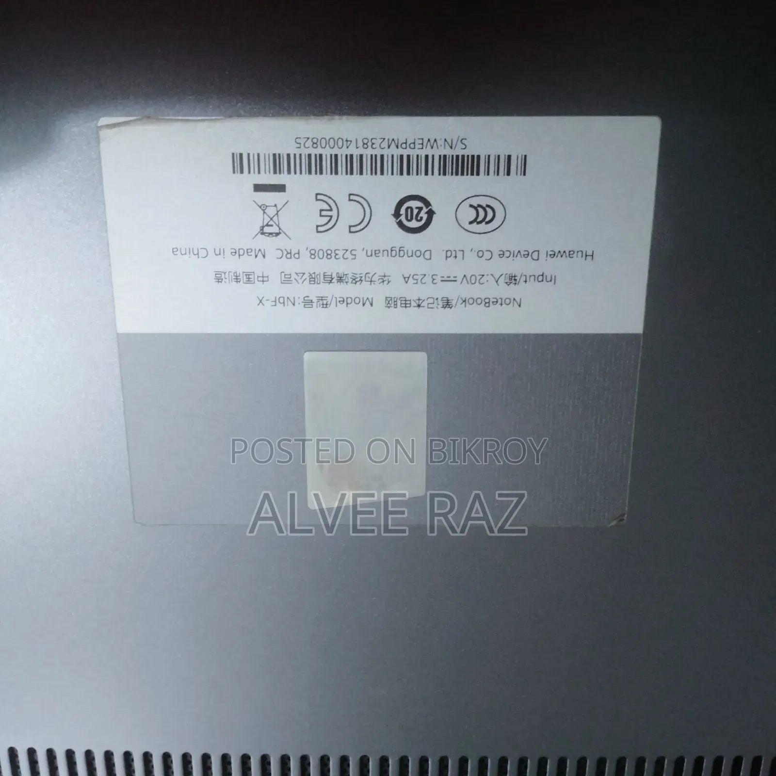Laptop Huawei MateBook 13 WRT-W19E 16GB Intel Core I7 HDD 128GB