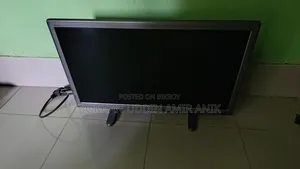 24" LED Walton TV