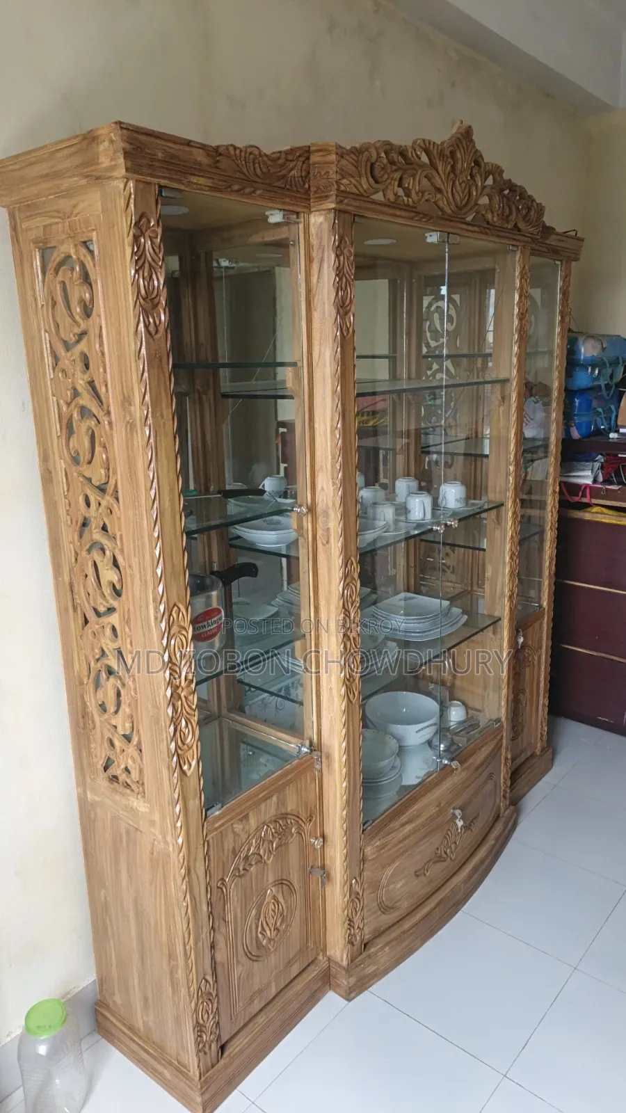 Wall Cabinet
